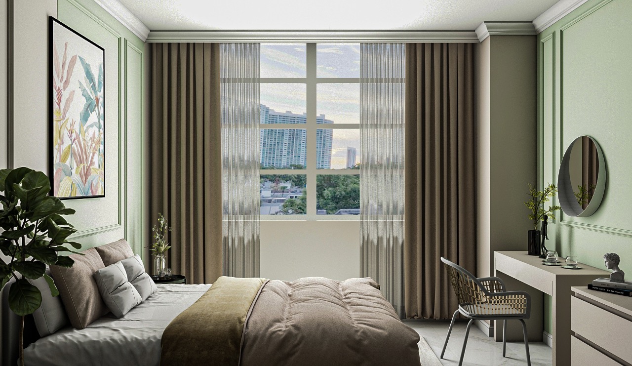 Un pat aflat langa o fereastra de dimenisuni mari ce ofera o priveliste frumoasa asupra orasului Miami.